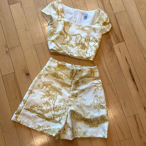 Vintage printed matching shorts and top set M